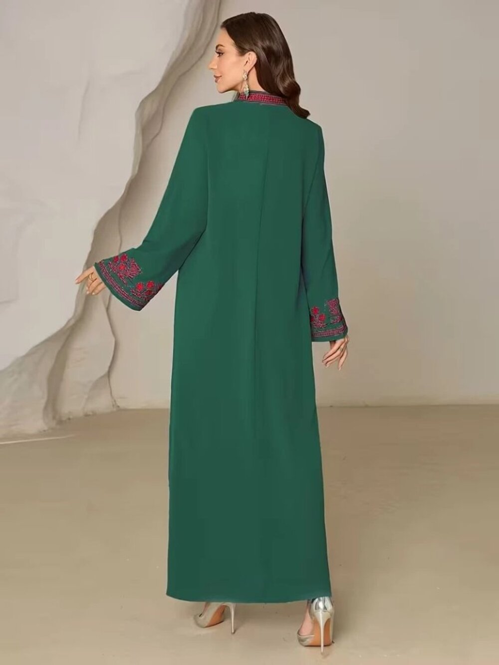 Women Dress Elegant Embroidered Arabian Gown Abaya Long Dress Burkha Size XL - Picture 3 of 12
